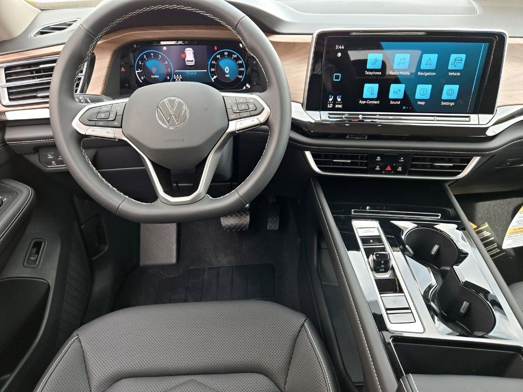 new 2025 Volkswagen Atlas car, priced at $40,556