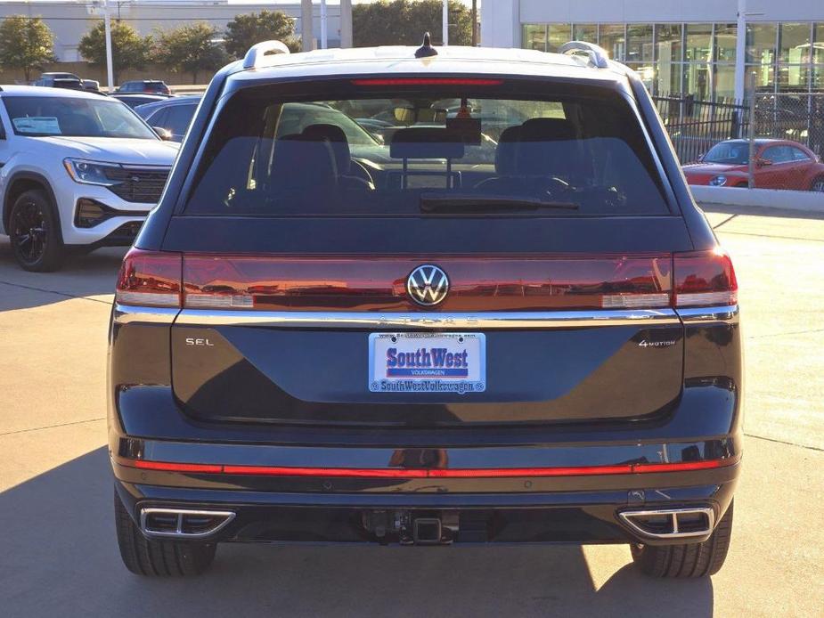 new 2025 Volkswagen Atlas car, priced at $51,224