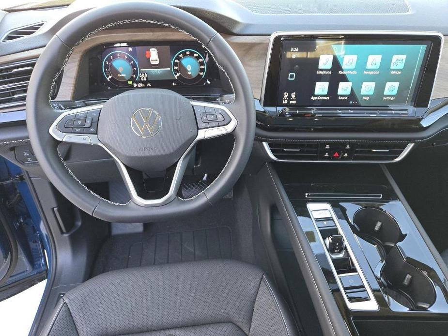 new 2025 Volkswagen Atlas car, priced at $41,715