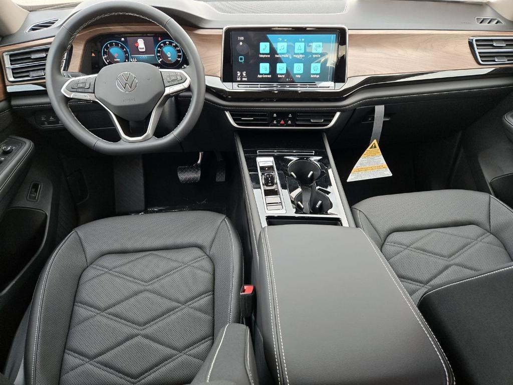 new 2025 Volkswagen Atlas car, priced at $40,556