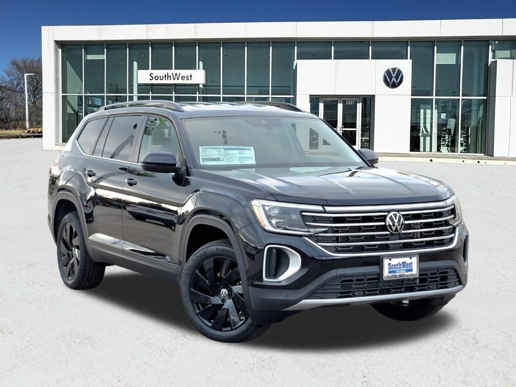 new 2025 Volkswagen Atlas car, priced at $40,556