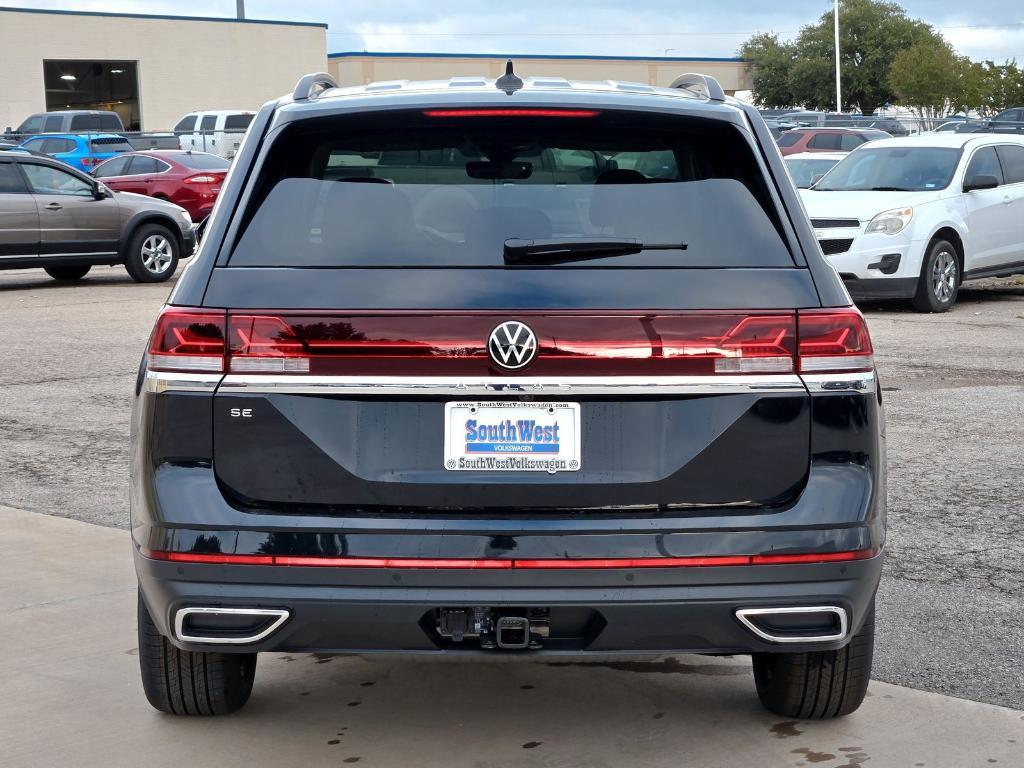 new 2025 Volkswagen Atlas car, priced at $40,556