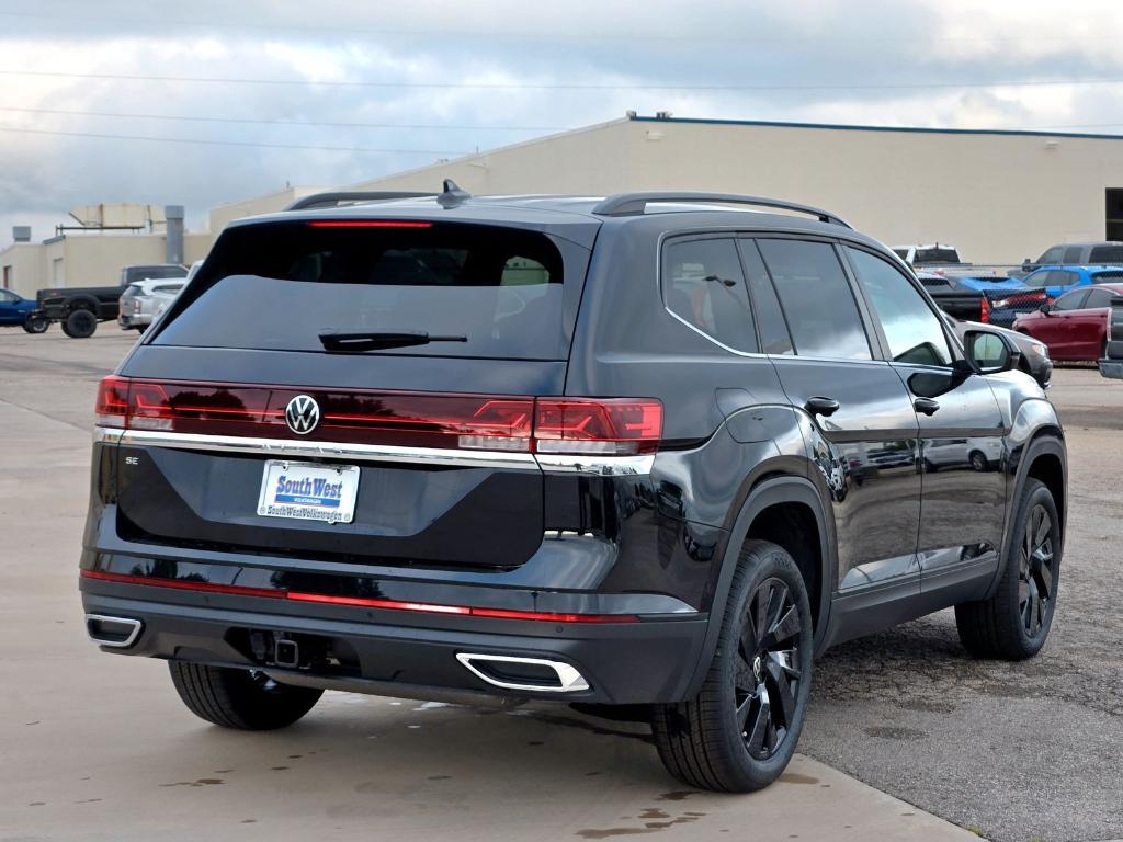 new 2025 Volkswagen Atlas car, priced at $40,556