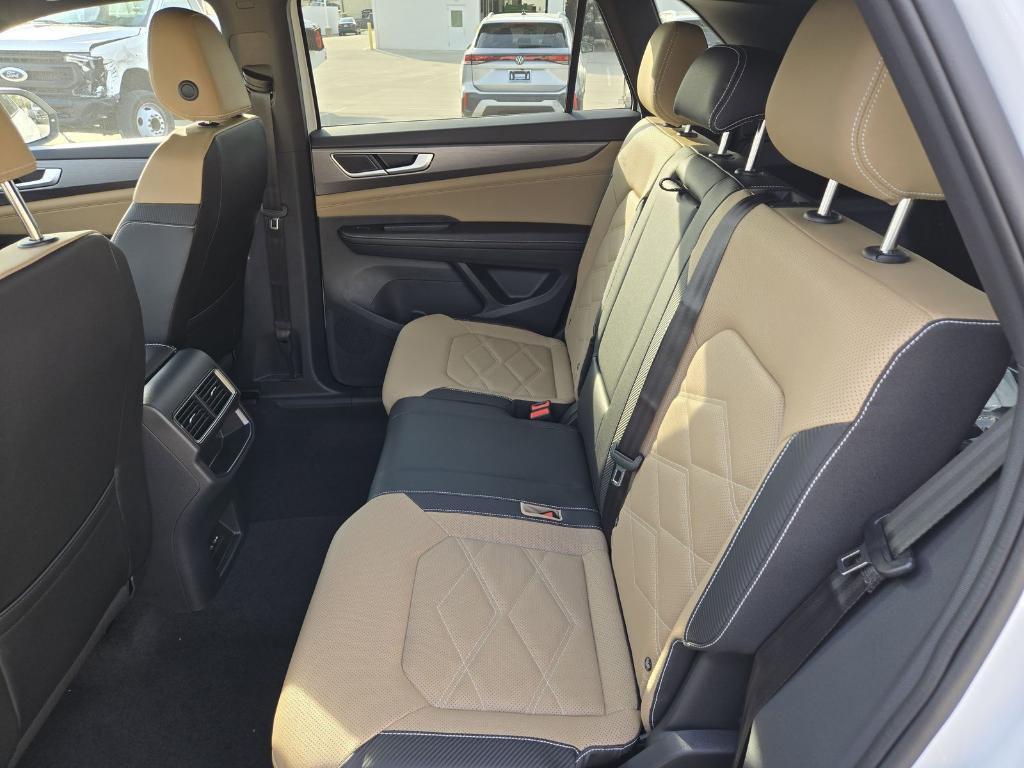 new 2026 Volkswagen Atlas Cross Sport car, priced at $38,868