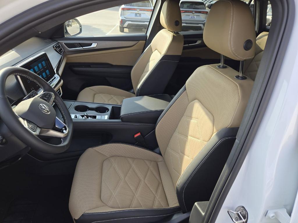 new 2026 Volkswagen Atlas Cross Sport car, priced at $38,868