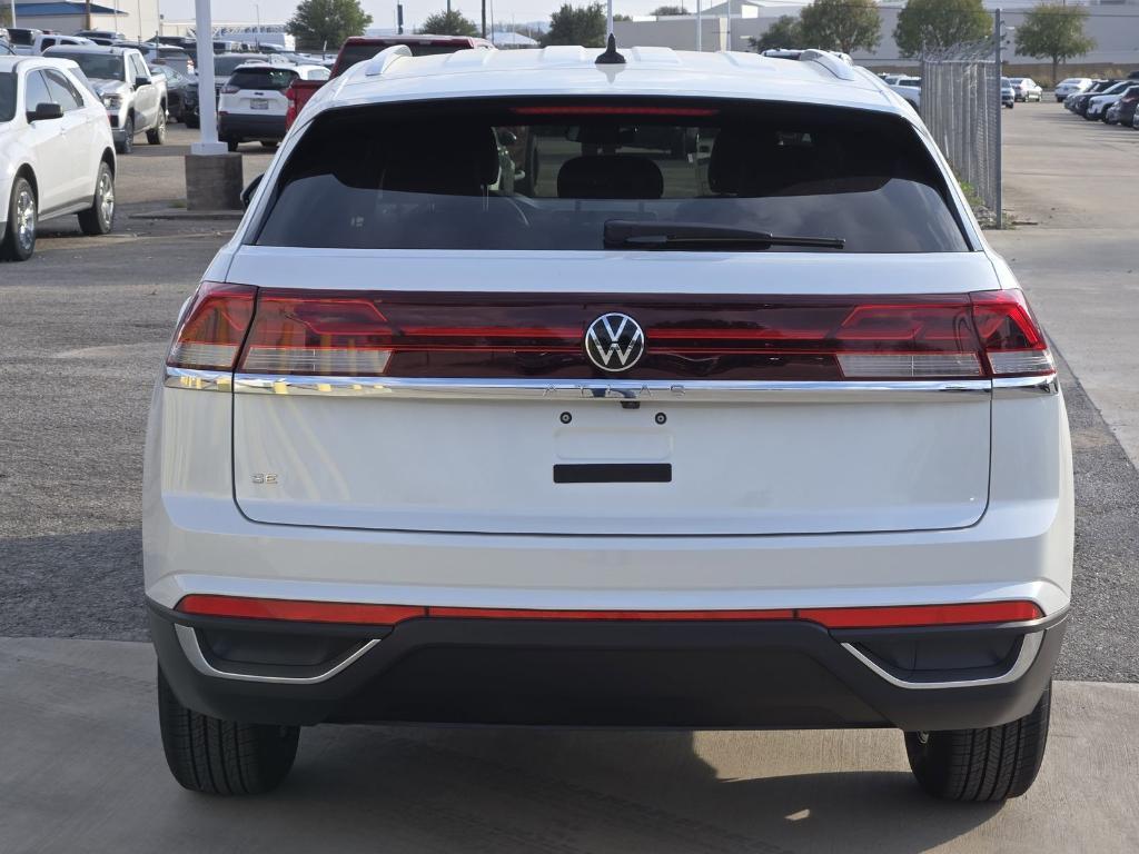 new 2026 Volkswagen Atlas Cross Sport car, priced at $38,868