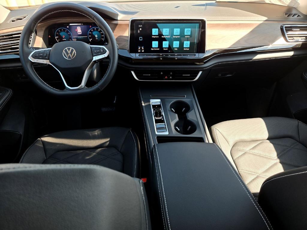 new 2026 Volkswagen Atlas car, priced at $39,844
