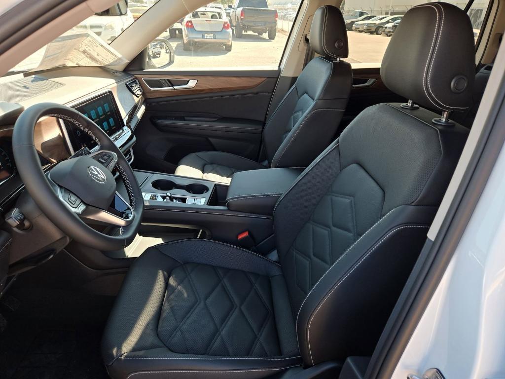new 2026 Volkswagen Atlas car, priced at $39,844