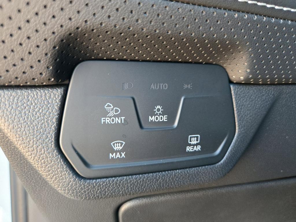 new 2026 Volkswagen Atlas car, priced at $39,844