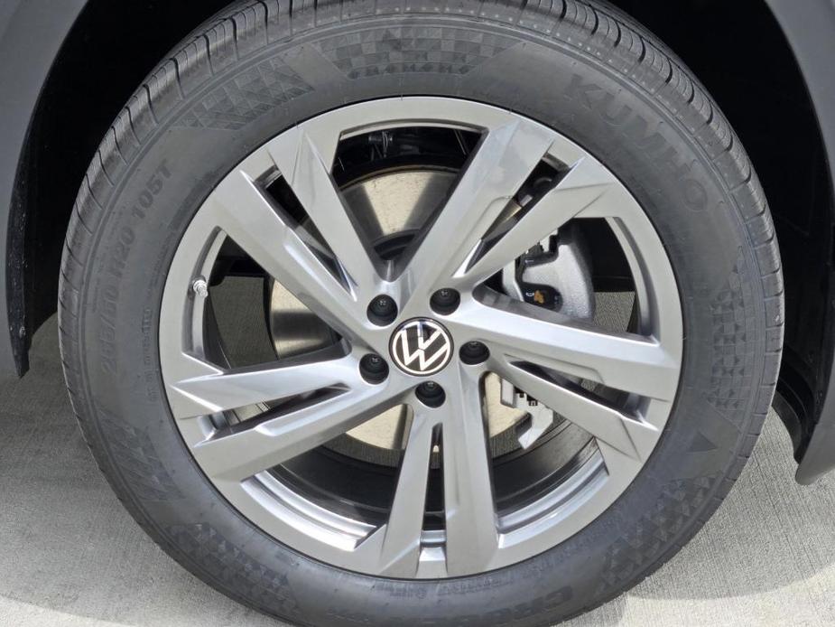 new 2024 Volkswagen Atlas Cross Sport car, priced at $47,567