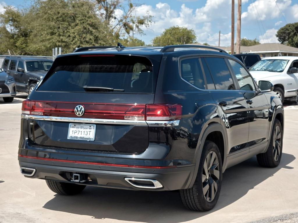 new 2024 Volkswagen Atlas car, priced at $36,964