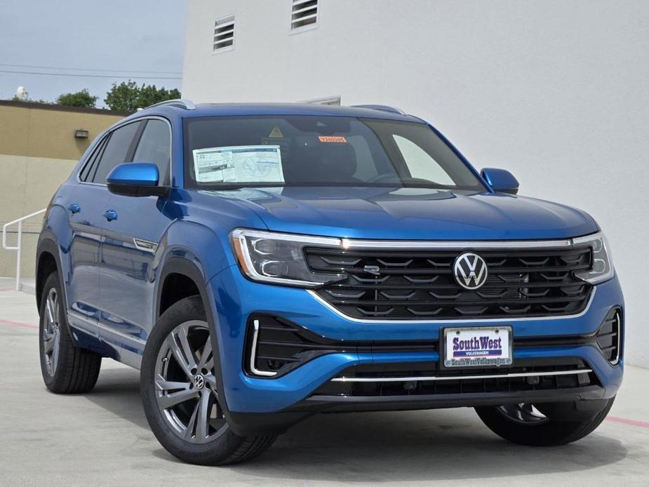 new 2024 Volkswagen Atlas Cross Sport car, priced at $43,269