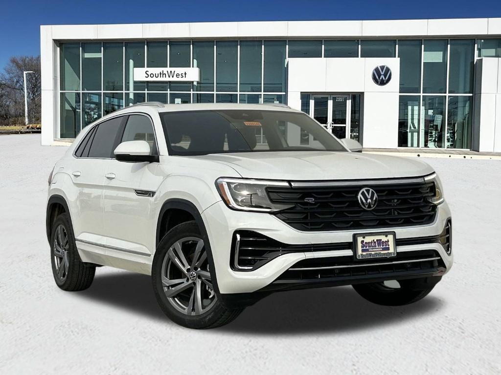 new 2024 Volkswagen Atlas Cross Sport car, priced at $43,636