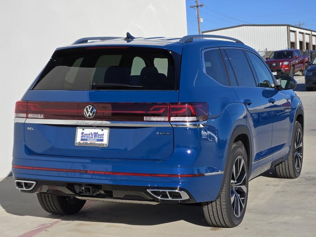 new 2025 Volkswagen Atlas car, priced at $50,738