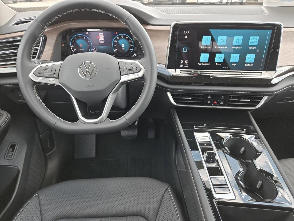 new 2025 Volkswagen Atlas car, priced at $41,605
