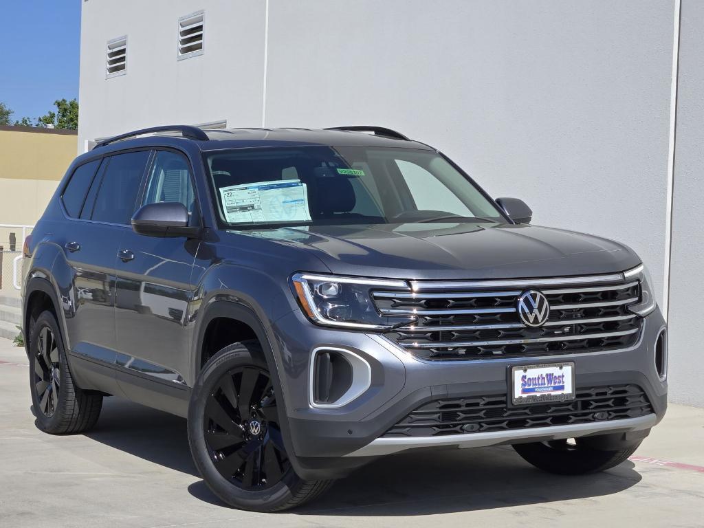 new 2025 Volkswagen Atlas car, priced at $41,458