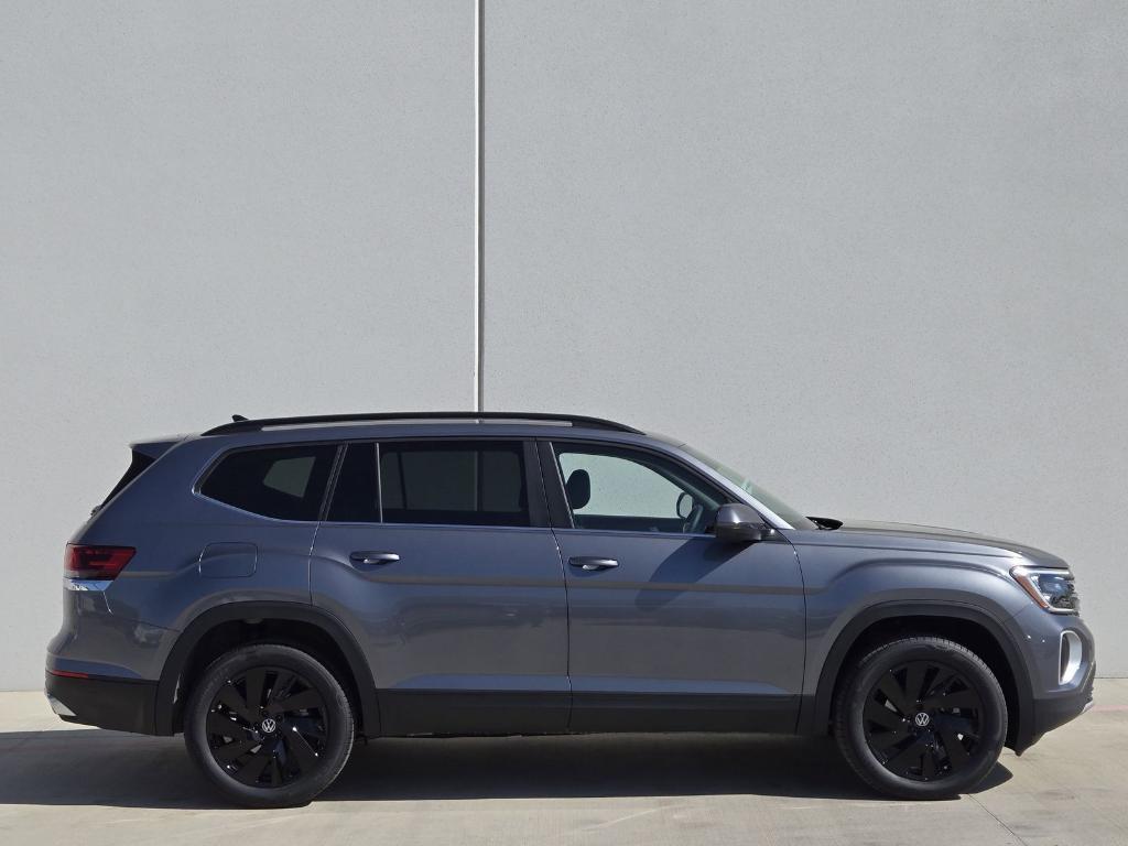 new 2025 Volkswagen Atlas car, priced at $41,458
