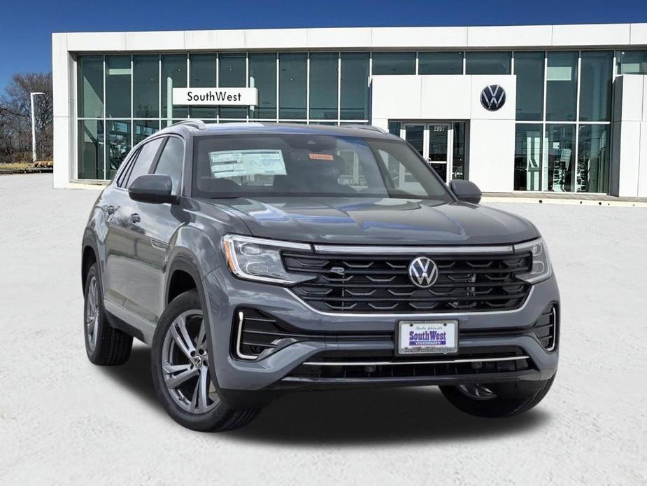 new 2024 Volkswagen Atlas Cross Sport car, priced at $47,961