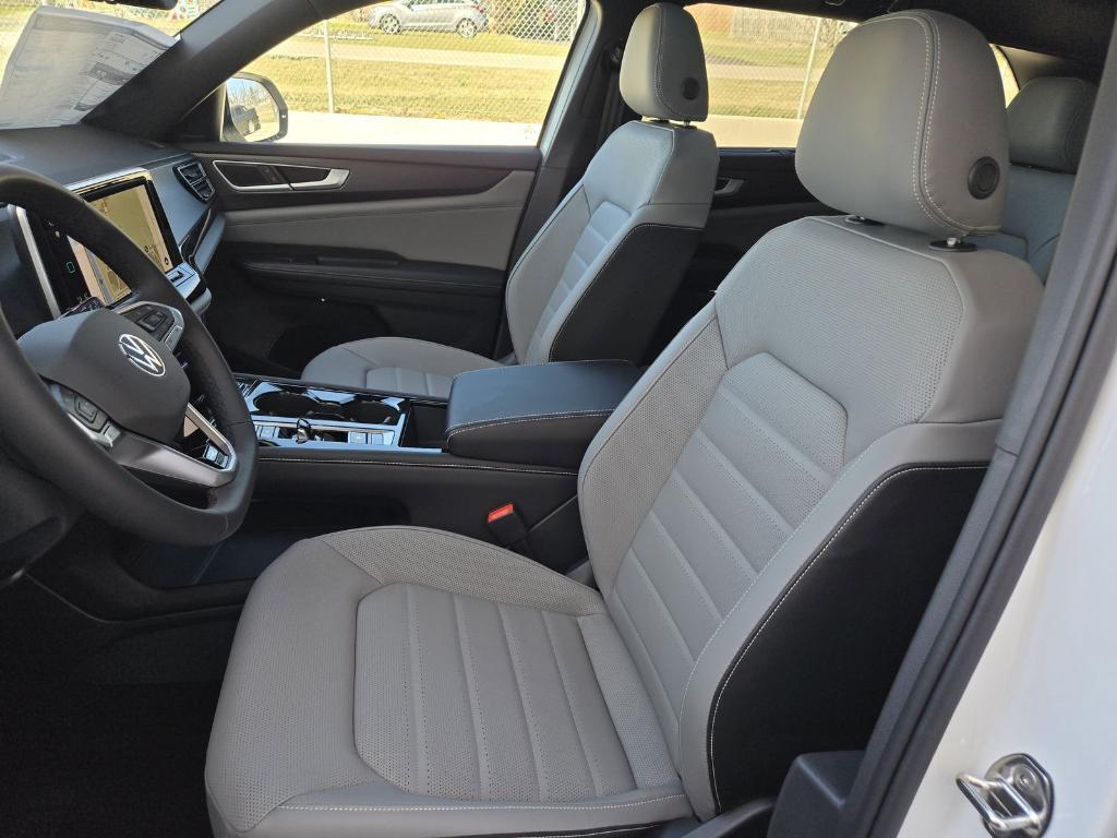 new 2025 Volkswagen Atlas Cross Sport car, priced at $48,854