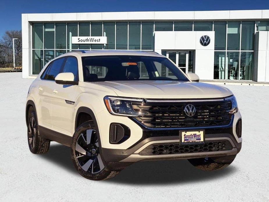 new 2024 Volkswagen Atlas Cross Sport car, priced at $37,940