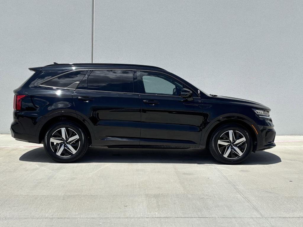 used 2023 Kia Sorento car, priced at $27,522