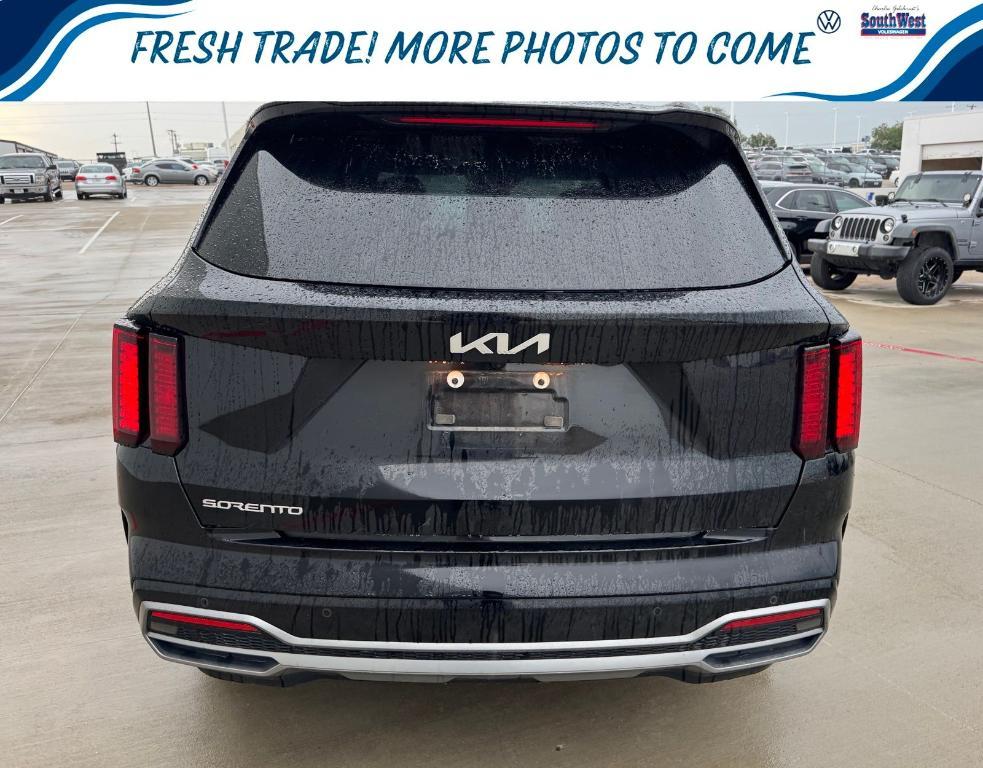 used 2023 Kia Sorento car