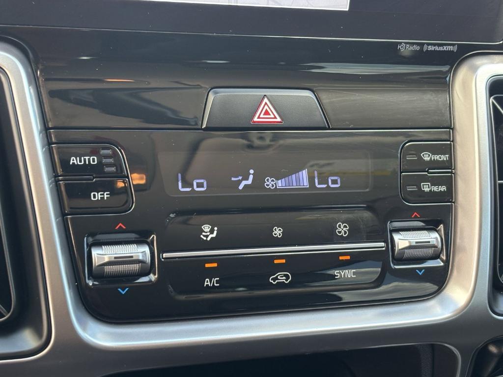 used 2023 Kia Sorento car, priced at $27,522