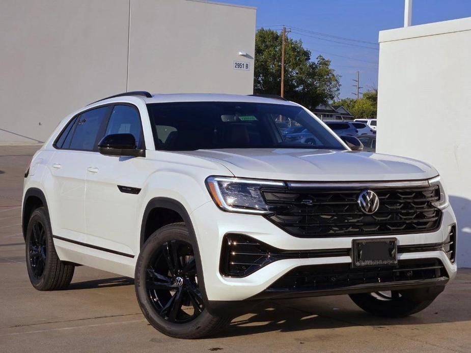 new 2025 Volkswagen Atlas Cross Sport car, priced at $47,935