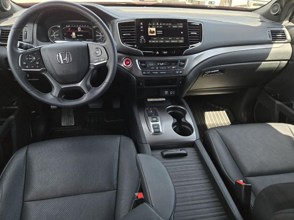 used 2022 Honda Passport car, priced at $27,395