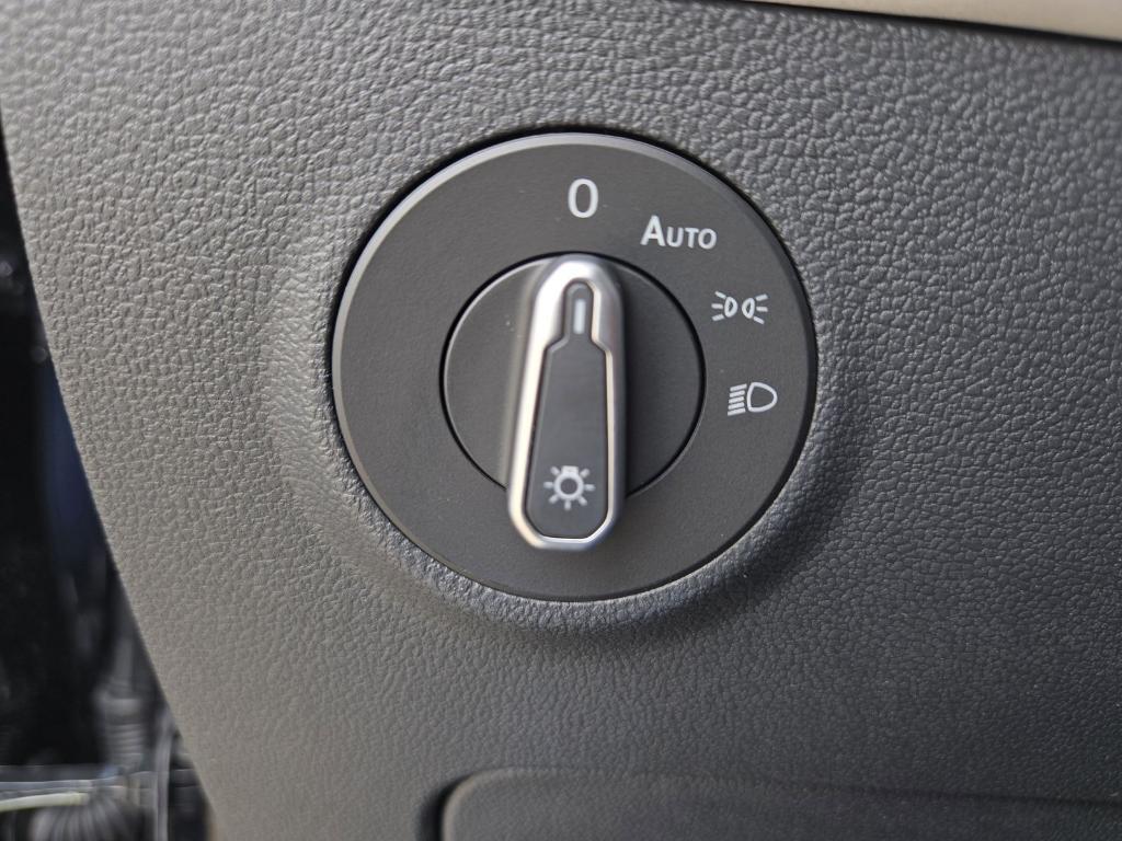 new 2025 Volkswagen Taos car, priced at $25,002