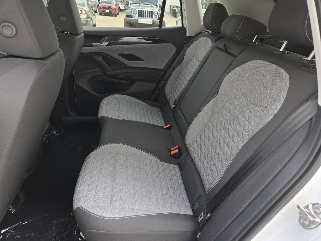 new 2025 Volkswagen Tiguan car, priced at $29,995