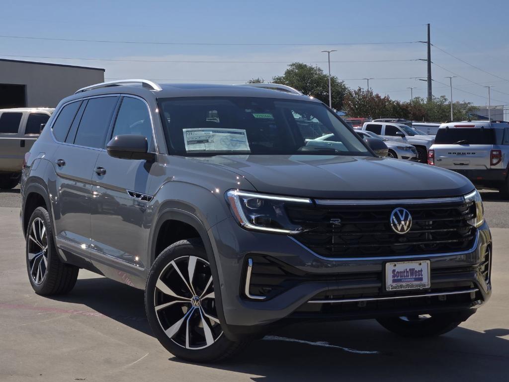 new 2025 Volkswagen Atlas car, priced at $51,920