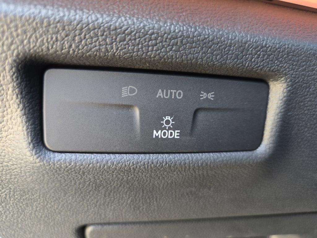 new 2025 Volkswagen Tiguan car, priced at $38,535