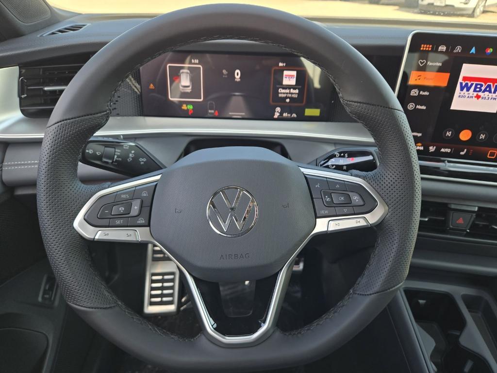 new 2025 Volkswagen Tiguan car, priced at $38,535