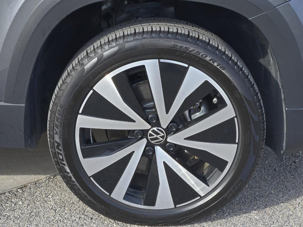 new 2024 Volkswagen Taos car, priced at $24,328