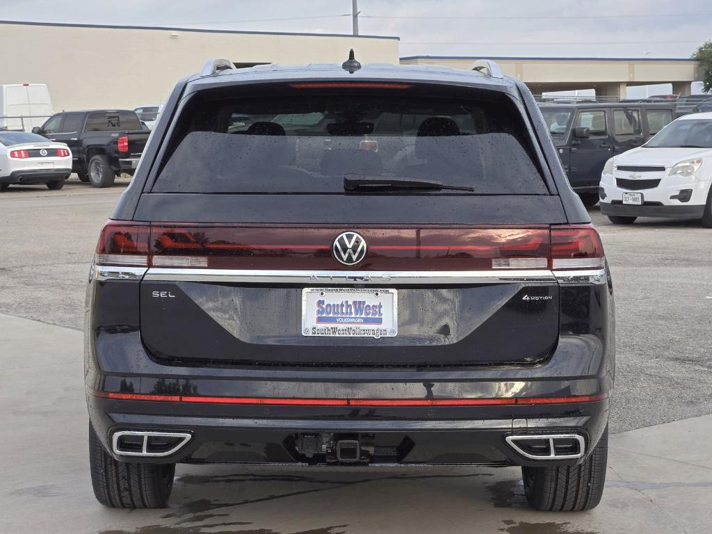 new 2025 Volkswagen Atlas car, priced at $51,885