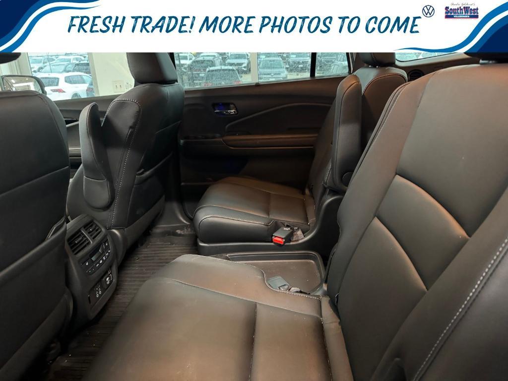 used 2022 Honda Pilot car, priced at $36,884
