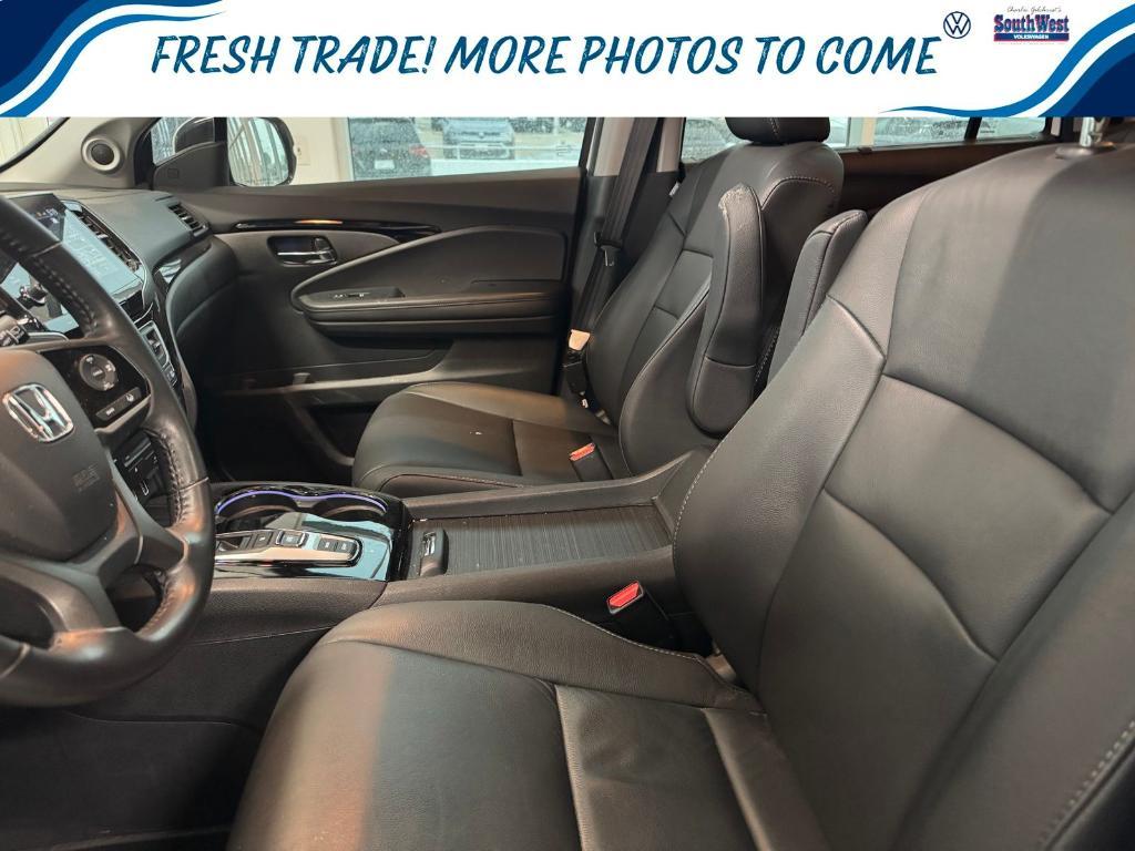 used 2022 Honda Pilot car, priced at $36,884