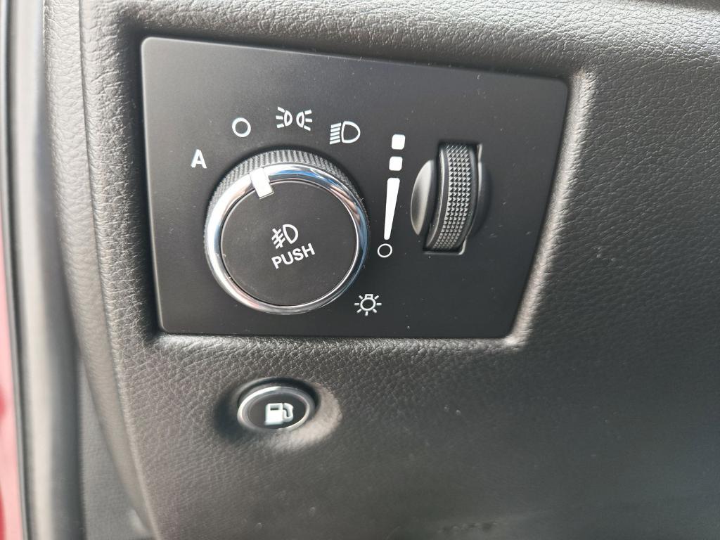 used 2018 Jeep Grand Cherokee car, priced at $13,462