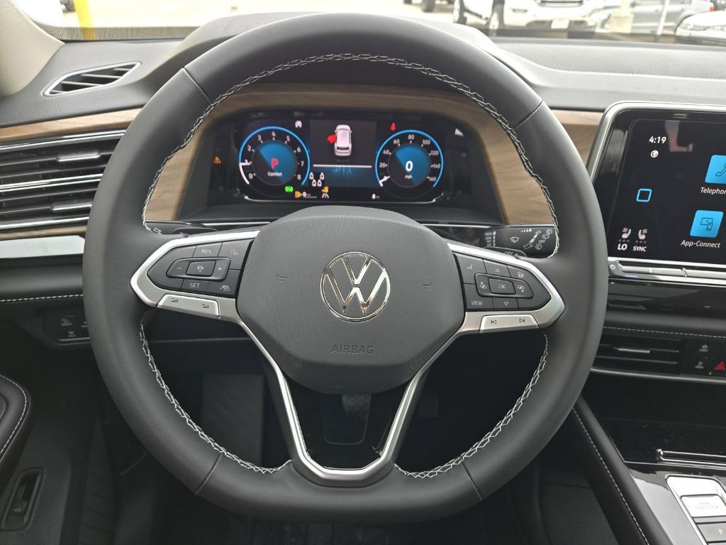 new 2025 Volkswagen Atlas car, priced at $43,308