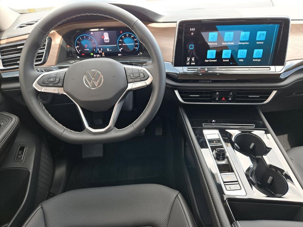 new 2025 Volkswagen Atlas car, priced at $39,330