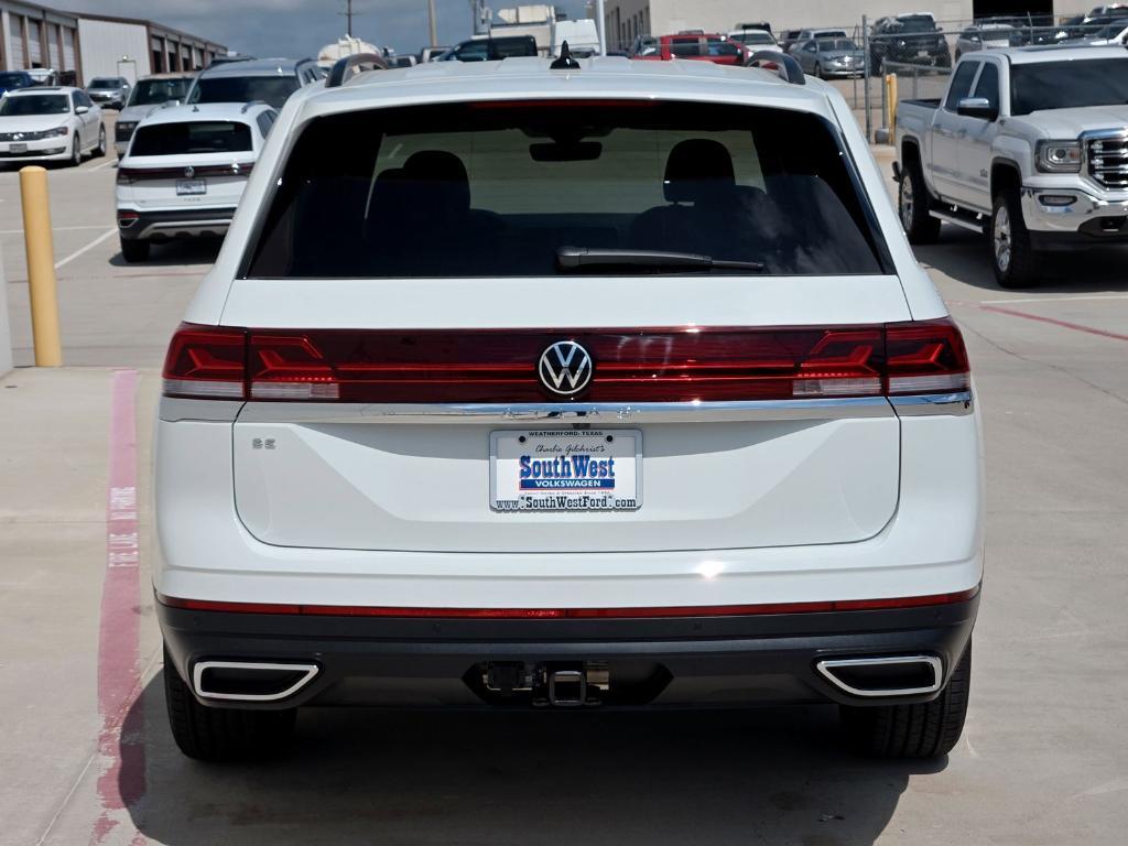 new 2025 Volkswagen Atlas car, priced at $39,330