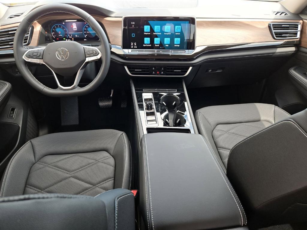 new 2025 Volkswagen Atlas car, priced at $39,330