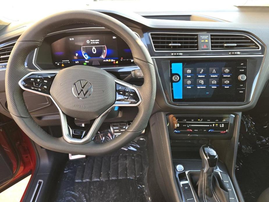 new 2024 Volkswagen Tiguan car, priced at $33,243