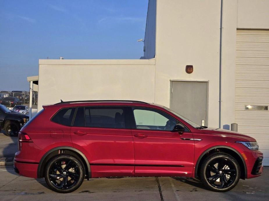 new 2024 Volkswagen Tiguan car, priced at $32,743