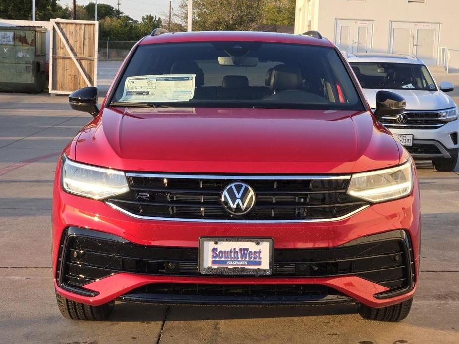 new 2024 Volkswagen Tiguan car, priced at $33,243