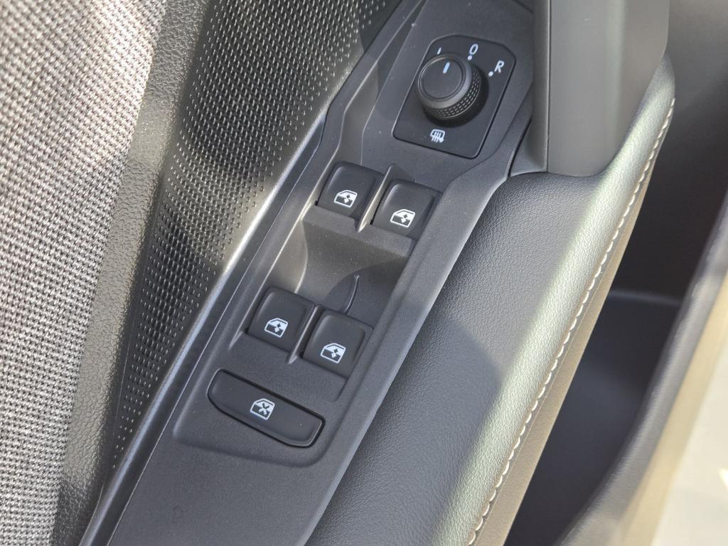 new 2025 Volkswagen Tiguan car, priced at $29,770