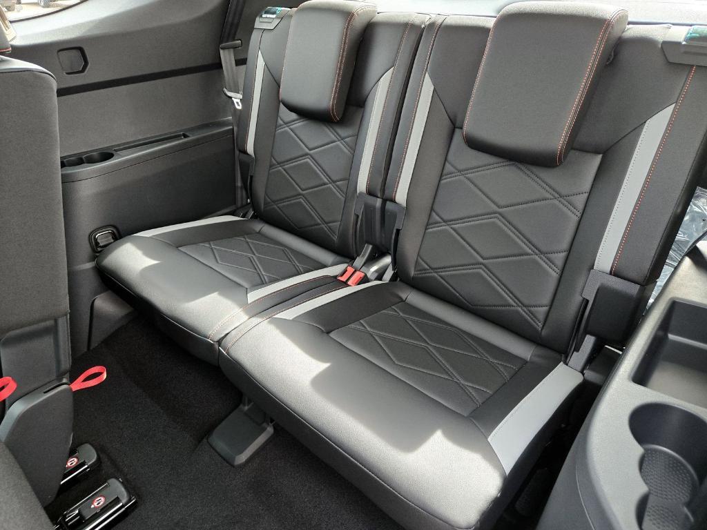 new 2025 Volkswagen Atlas car, priced at $45,026