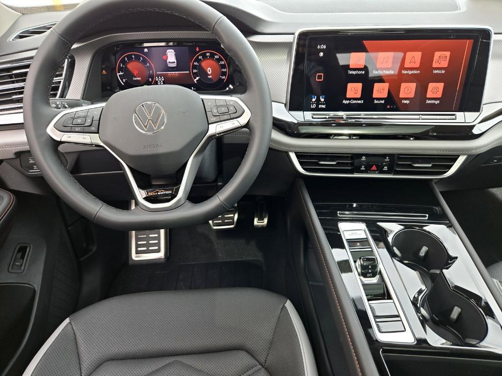 new 2025 Volkswagen Atlas car, priced at $45,026