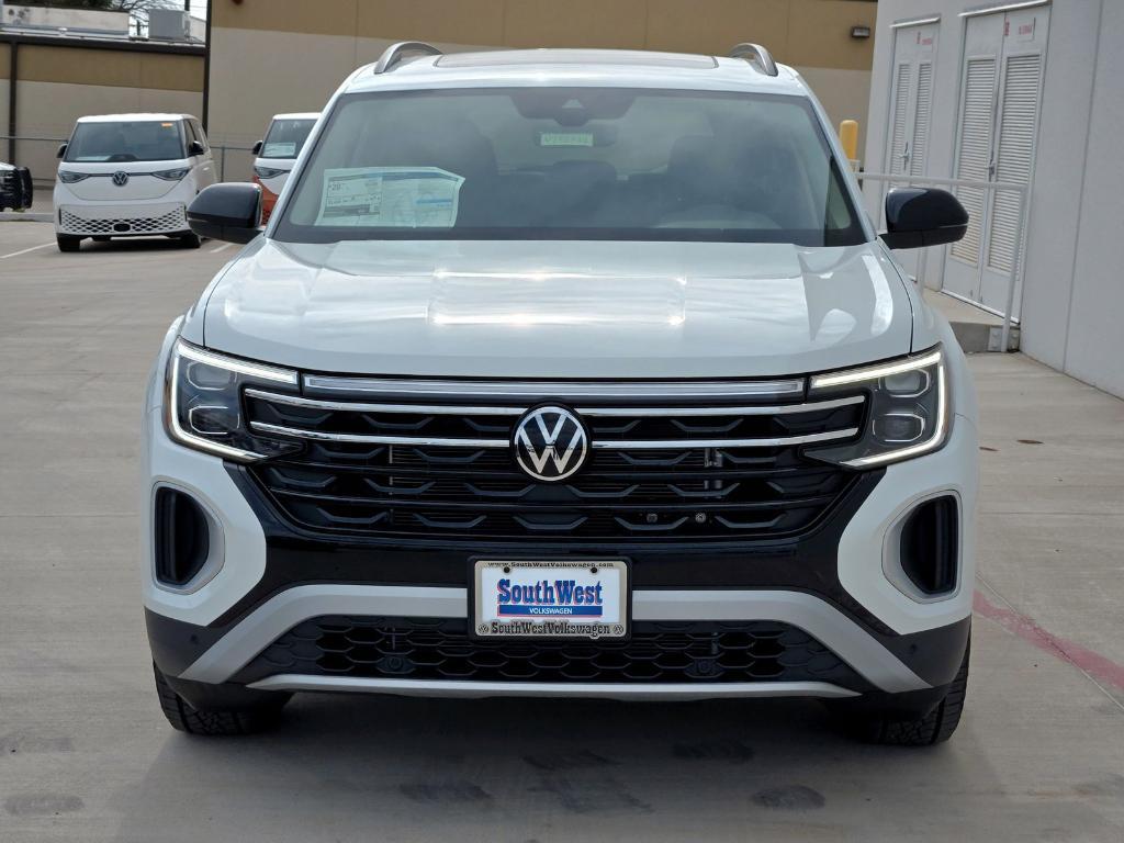 new 2025 Volkswagen Atlas car, priced at $45,026